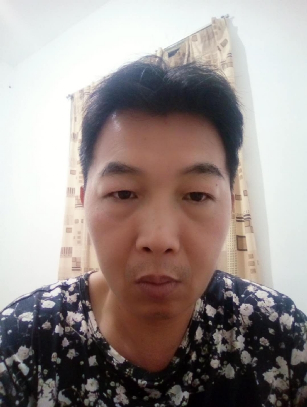 繁华哀伤的第一张照片--长乐相亲网