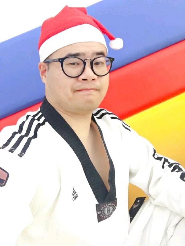 何当重相见的第一张照片--长乐相亲网