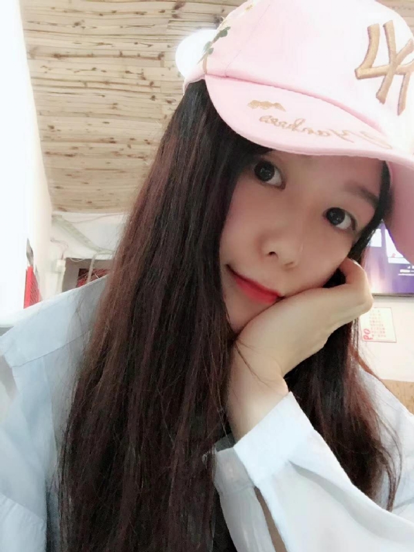 丹丹的第一张照片--长乐相亲网