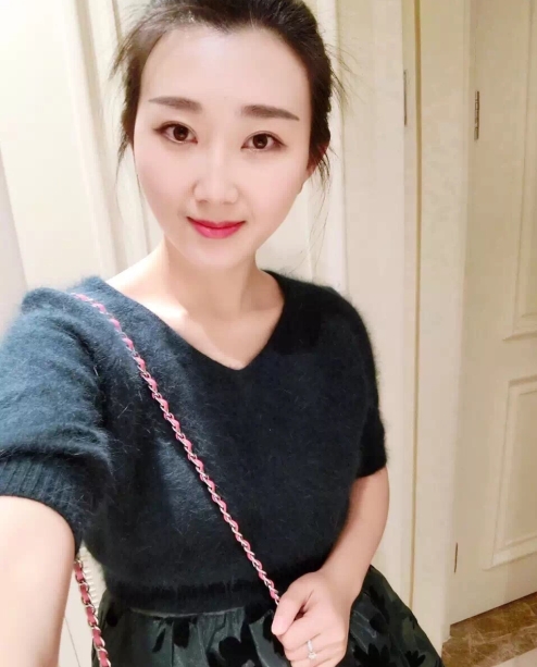 小妮的第三张照片--长乐相亲网