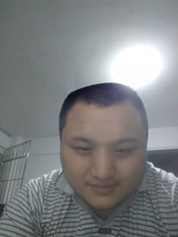 我在机场等艘船的第一张照片--长乐相亲网
