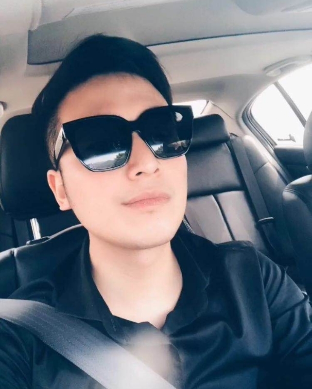 沉稳的第一张照片--长乐相亲网