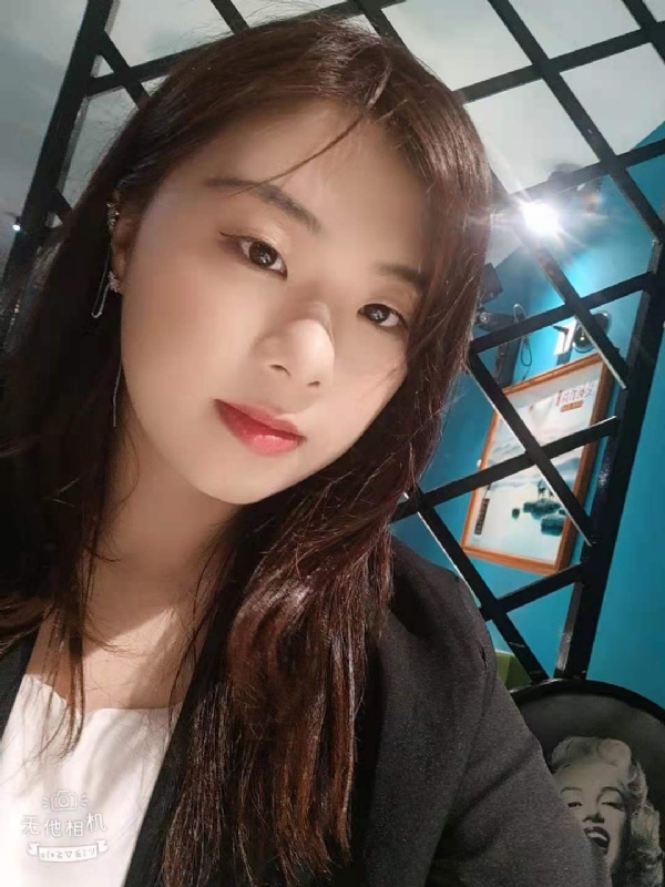 带翅膀的小猫的第一张照片--长乐相亲网