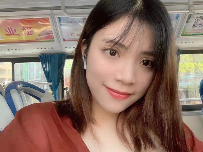 小眼睛的第一张照片--长乐相亲网
