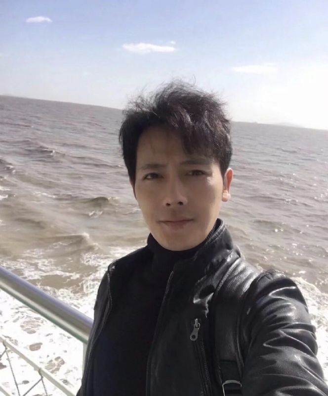 疯狂的小鱼的第一张照片--长乐相亲网