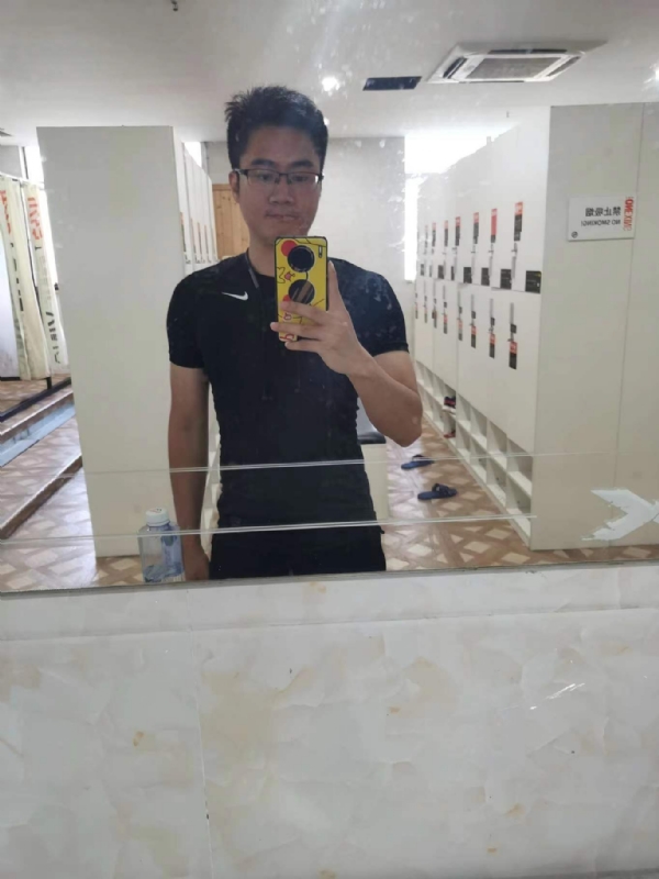 习惯发呆的第一张照片--长乐相亲网
