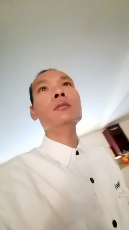 只影向谁去的第五张照片--长乐相亲网