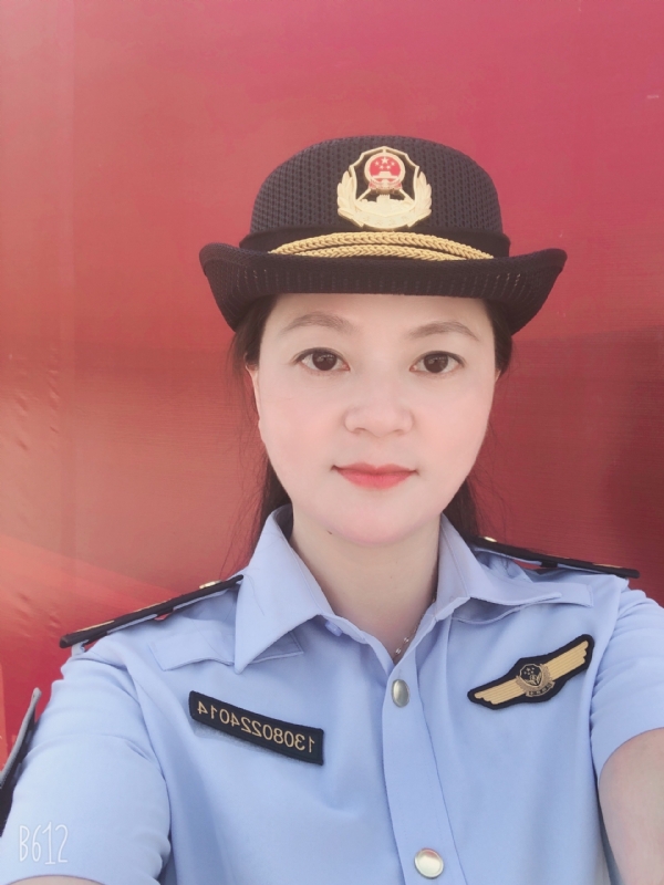 明明的第一张照片--长乐相亲网