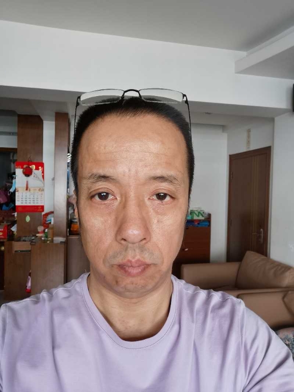 萨博的第一张照片--长乐相亲网