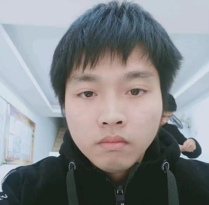 无奋斗不清春的第一张照片--长乐相亲网